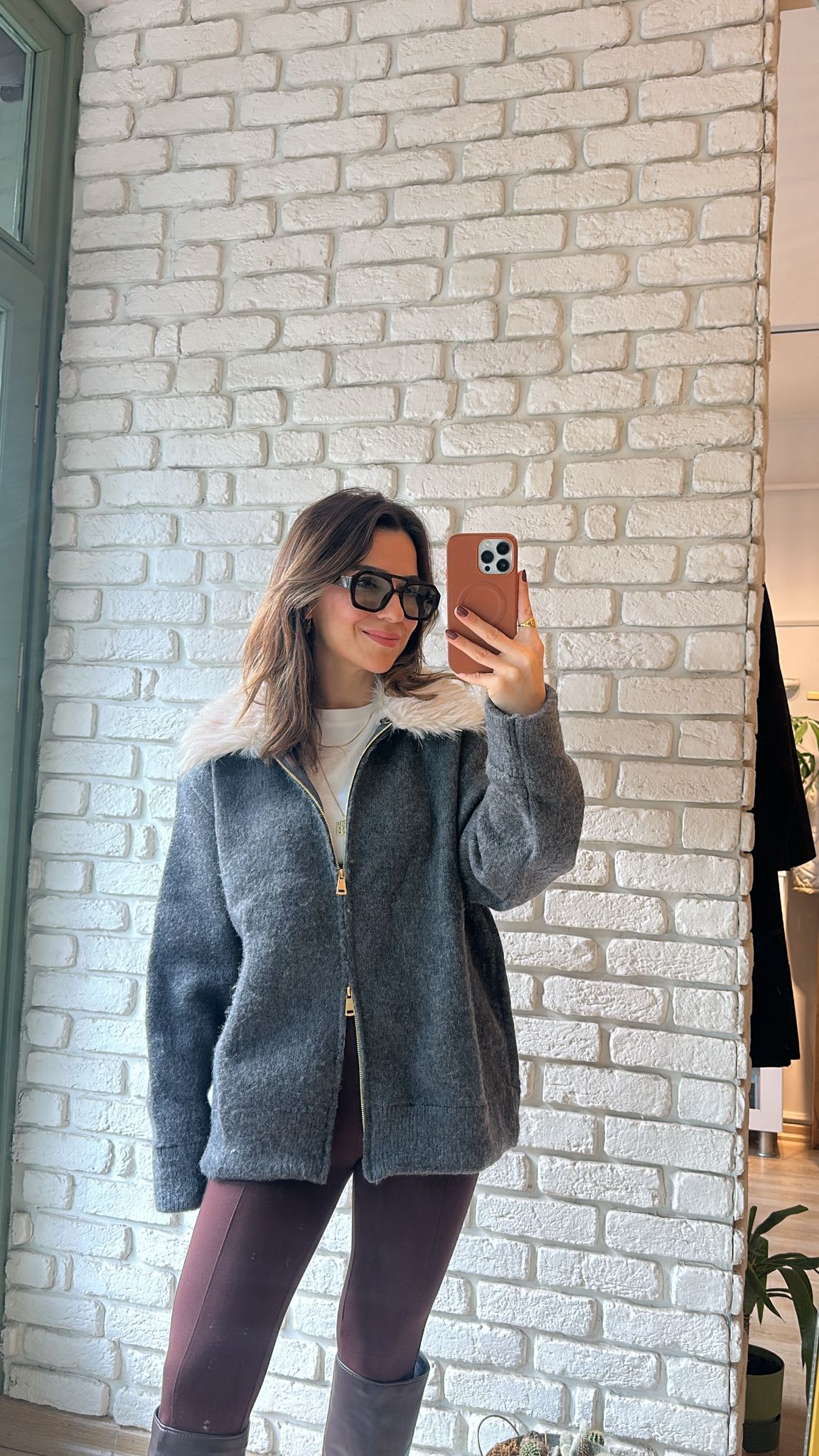 Kürk Yakalı Şardonlu Hırka