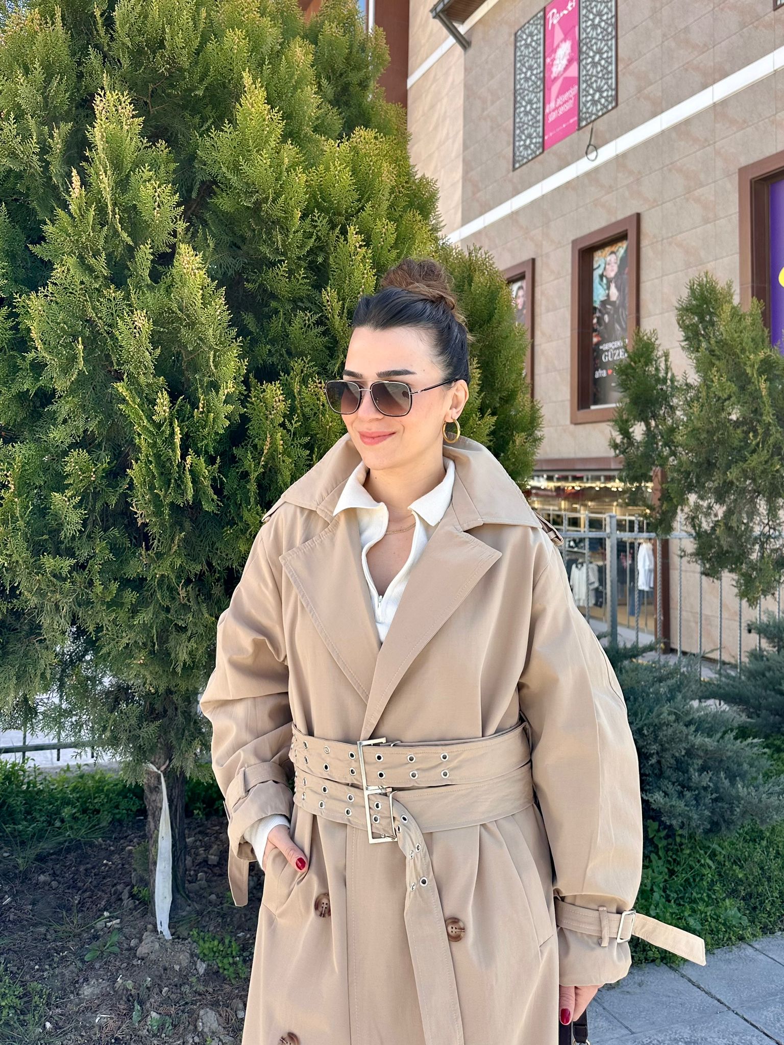 Uzun Çift Kemerli Trenç