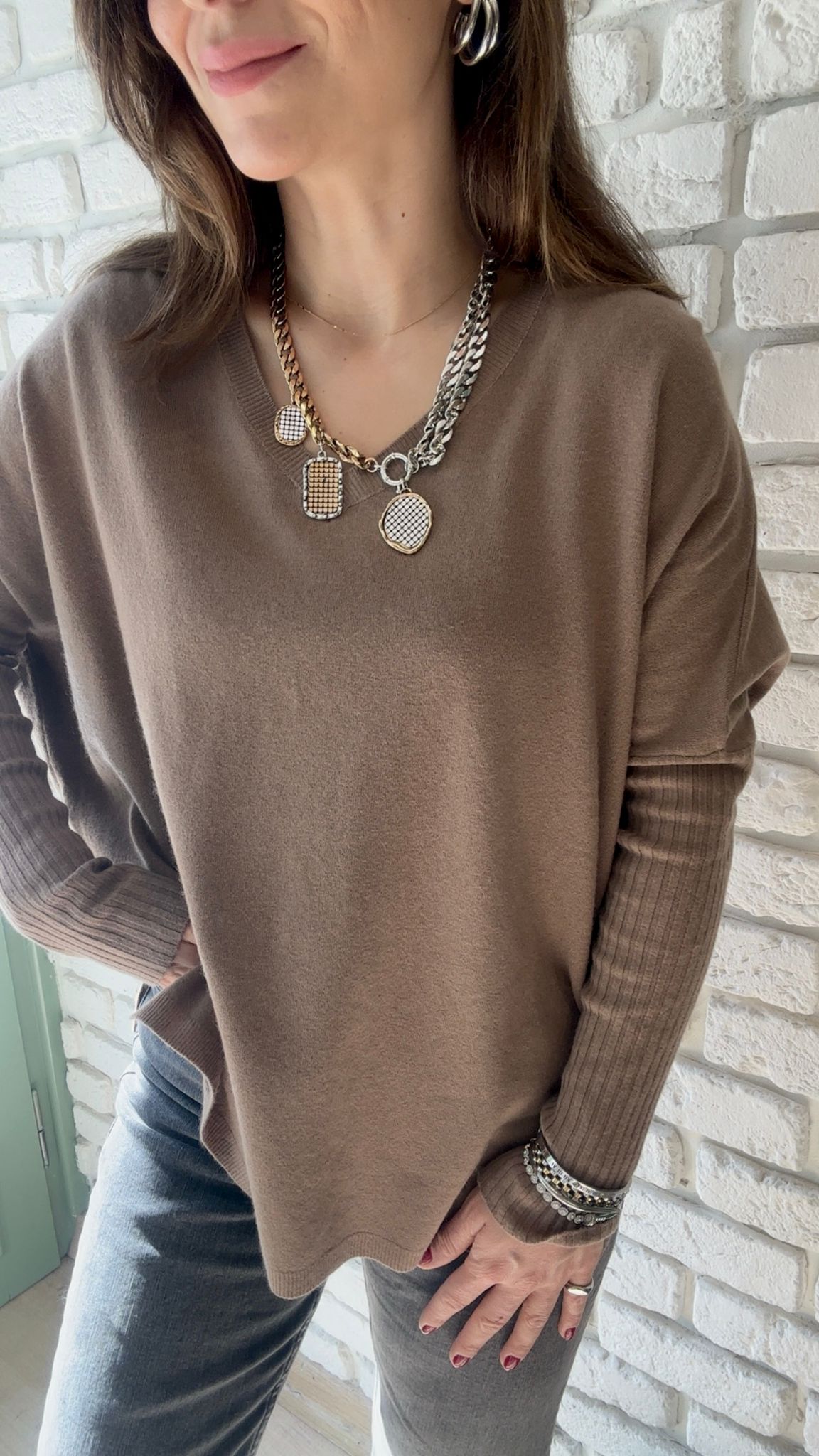 V Yaka Döklümlü Triko