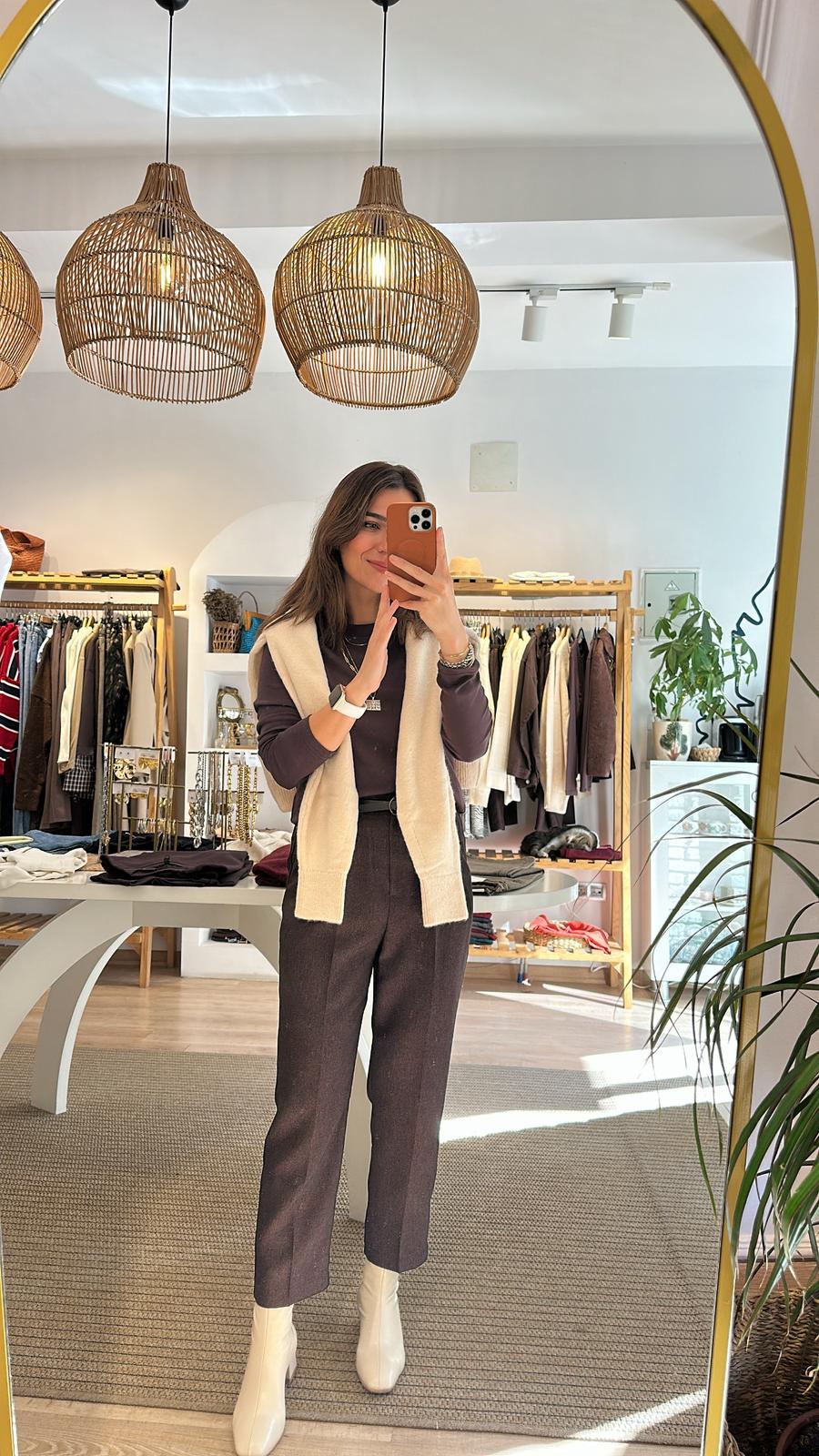 Havuç Kesim Kemerli Pant.