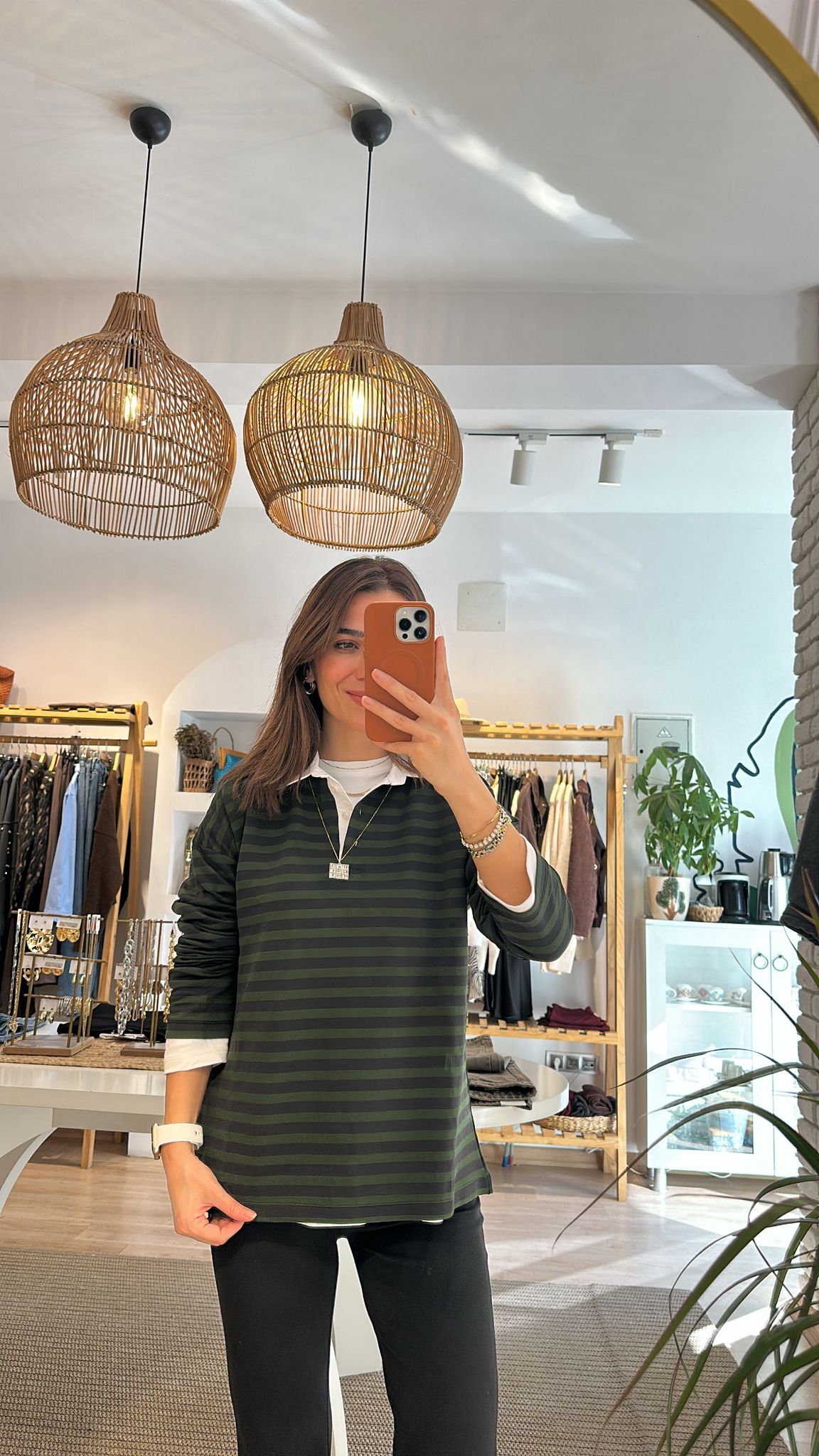 Yakalı Çizgili Basic