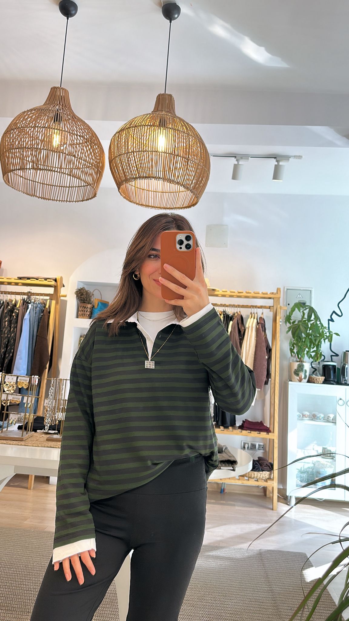 Yakalı Çizgili Basic